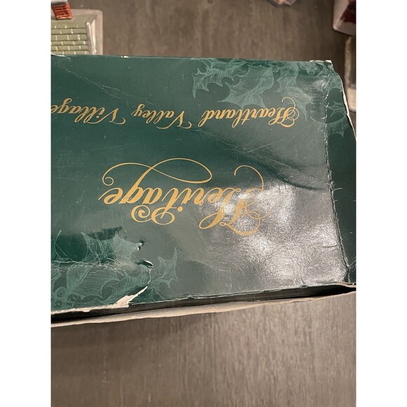 Dickens Collectables Towne Series Police Station with Cord and Original Box 1994 - Picture 5 of 12